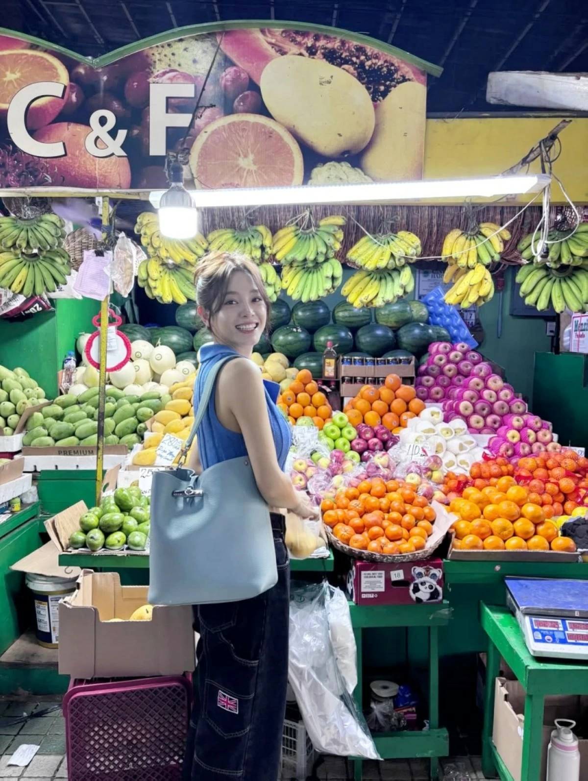Kim Se-jeong in Manila (Instagram) 