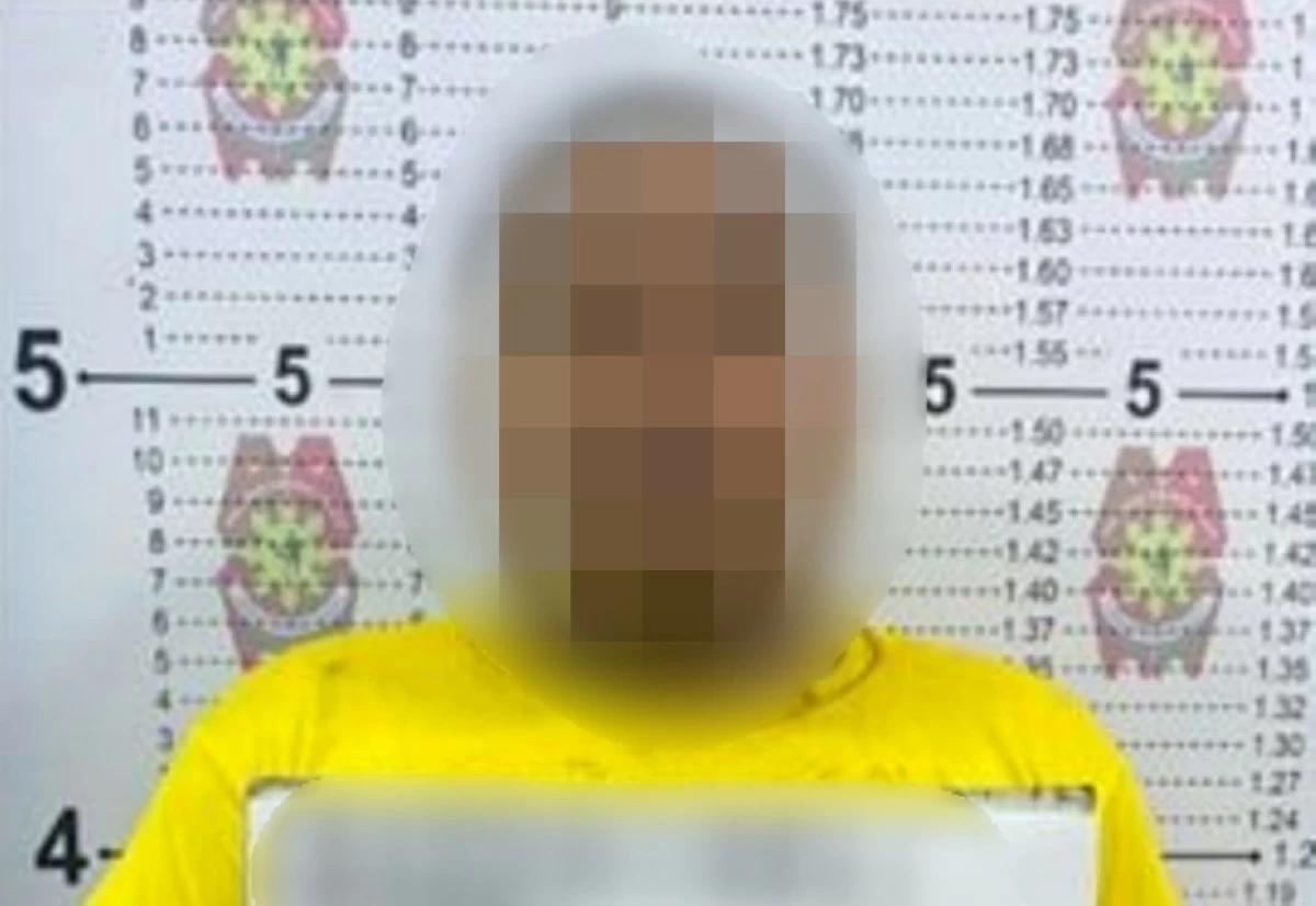 The arrested suspect in Muntinlupa (Photo from Muntinlupa police / SPD)