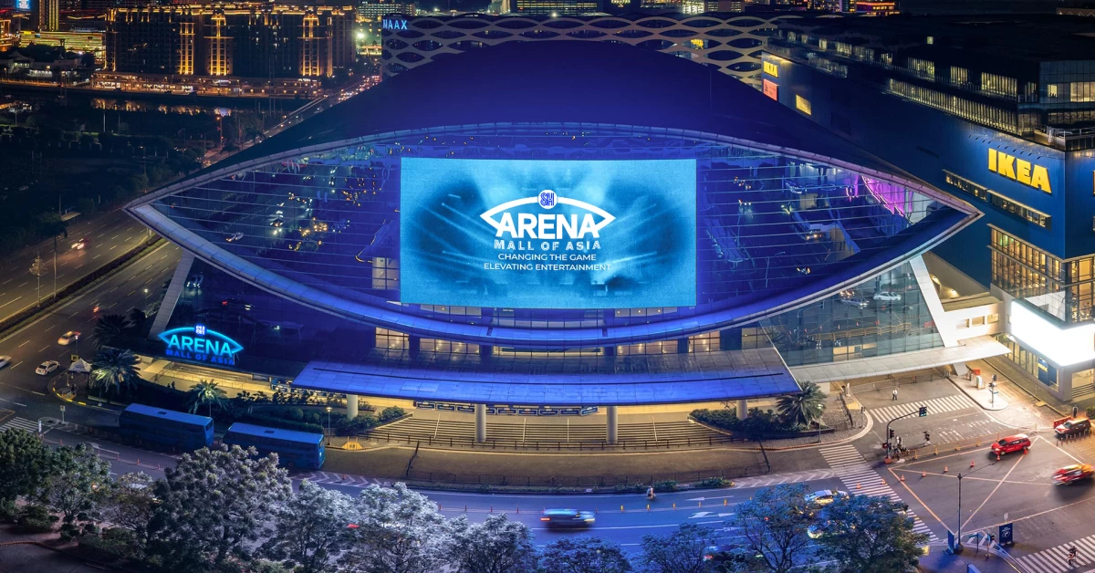 Enjoy the day and night views of SM Mall of Asia Arena in a panoramic shot and learn what to do in and around the eye-conic venue.