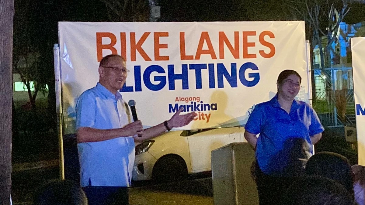 Marikina City Mayor Maan Teodoro and Marikina First District Rep. Marcy Teodoro lead the ceremonial lighting of newly installed LED lamps along key bike lane corridors on Friday night, Feb. 27, as the city government steps up efforts to make nighttime cycling safer and strengthen active mobility.(Photos from Marikina LGU)
