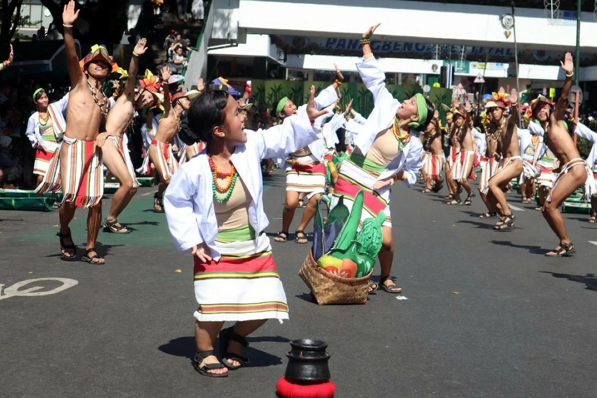 THE Tribu Siglat-Tinungbo Festival of Pugo, La Union was among the winners of the grand street dancing competition of the 30th Panagbenga Festival in Baguio City on Feb. 28. (Zaldy Comanda)