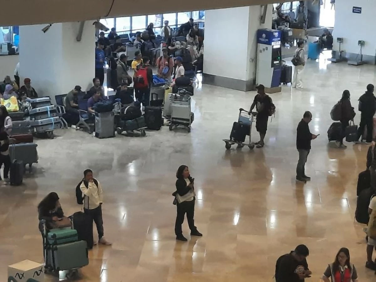 PAL, Cebu Pacific cancel flights due to Middle East situation