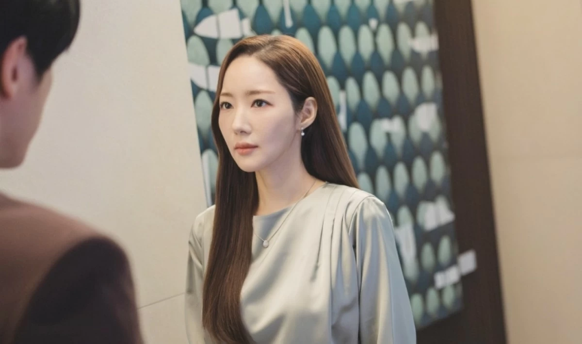 Park Min-young in 