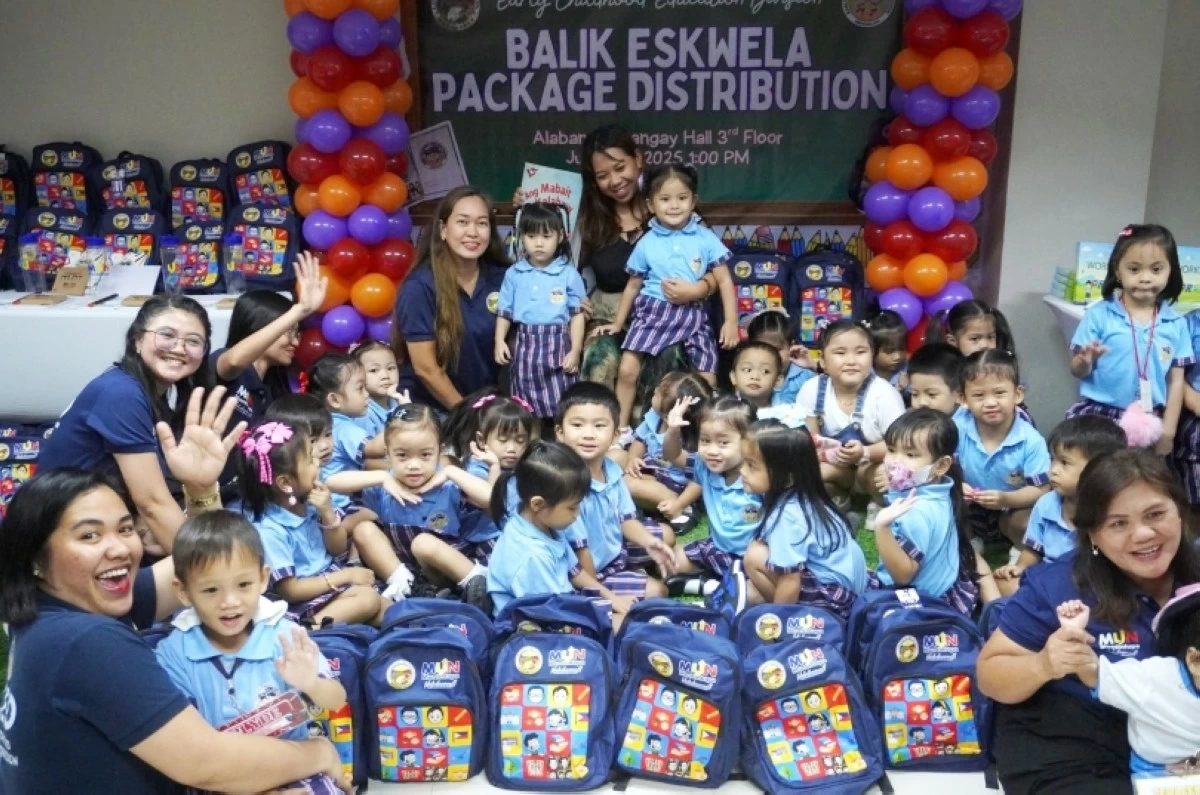 Balik Eskwela program in Muntinlupa (Photo from Muntinlupa PIO)
