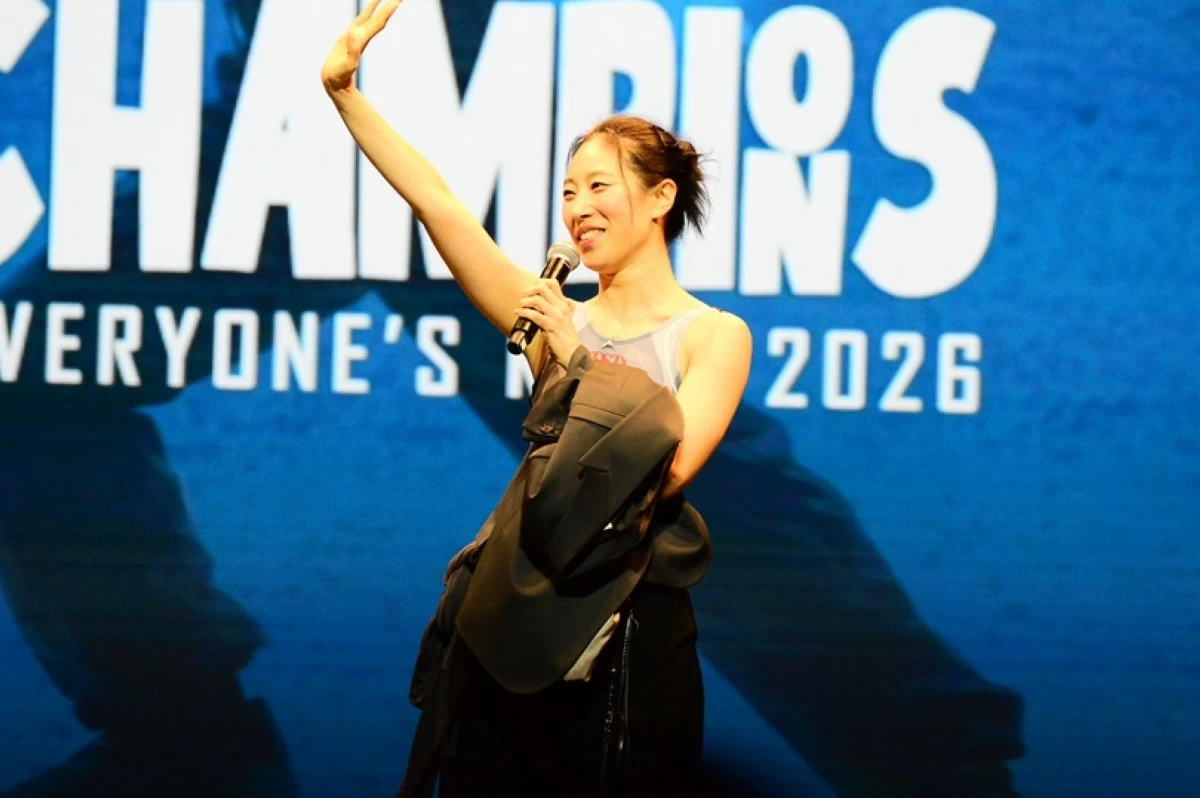 Choreographer  Lia Kim (Jonathan HIcap)