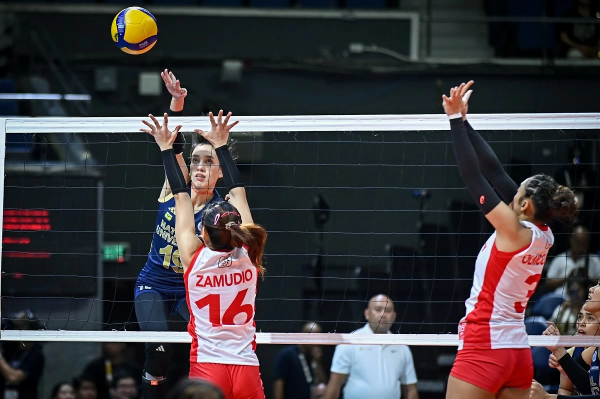 Celine Marsh steps up in NU's three-set win over UE. (UAAP Media)