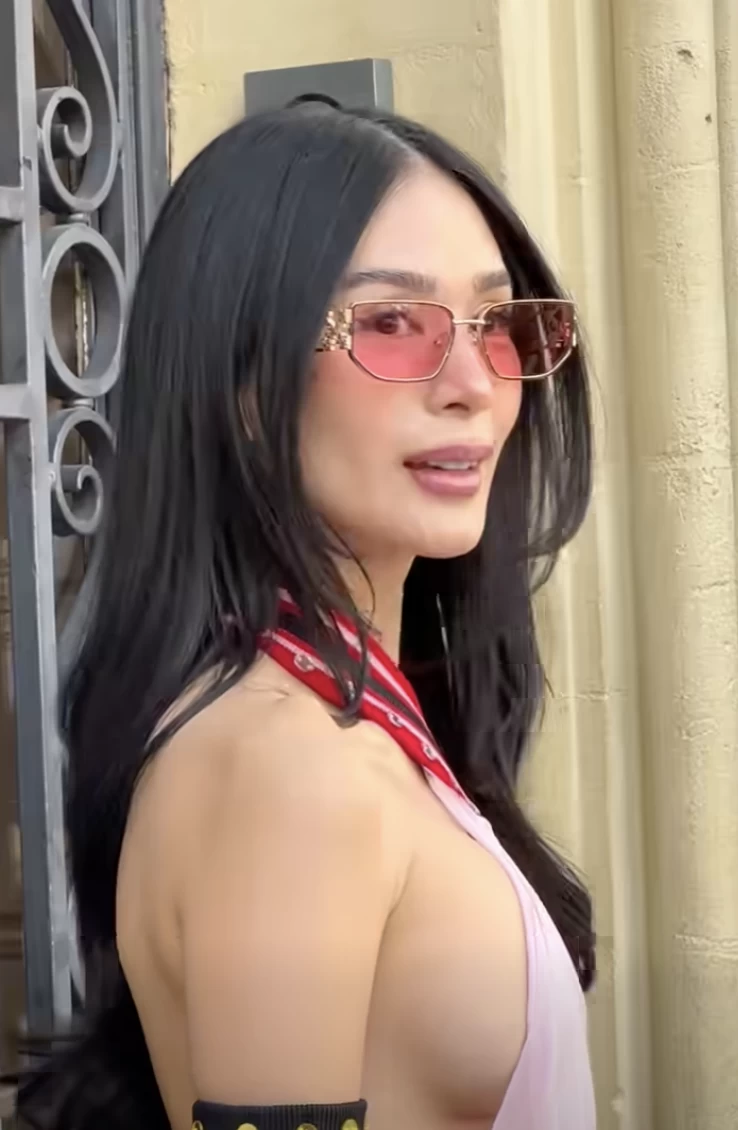 Heart Evangelista arrives at the Off White fashion show 