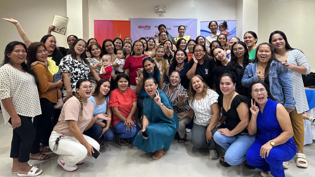Elevate AIDA participants from Cebu City celebrate their graduation last January, equipped with new digital skills that open pathways to sustainable employment and financial independence.