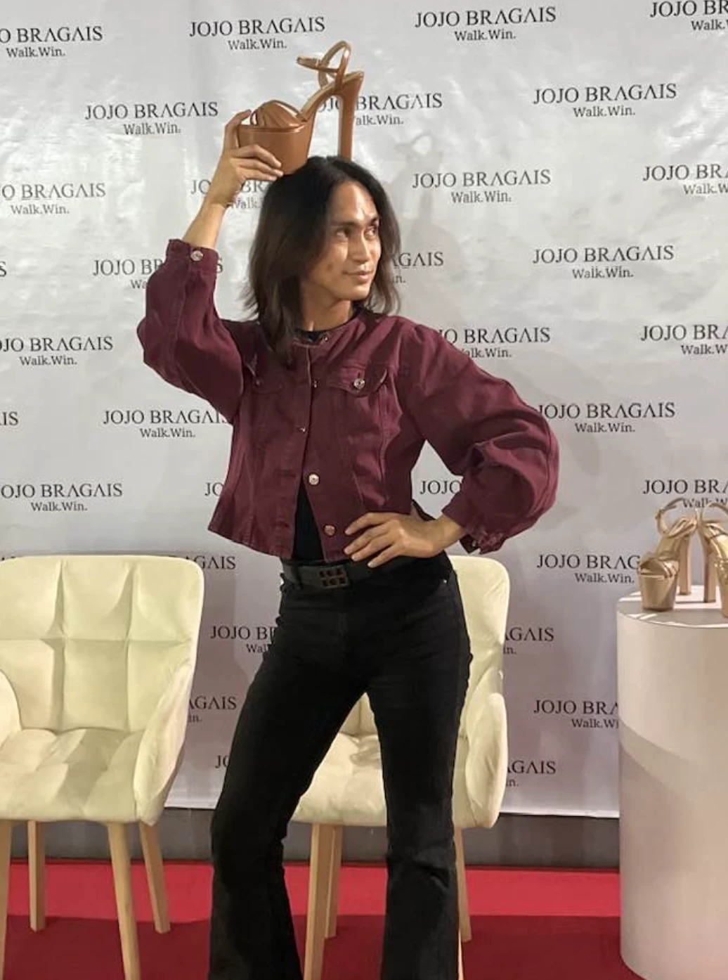 International pageant coach Ian Mendajar displays the tribute shoe dubbed 'Ian Shoes' made by international shoe designer Jojo Bragais.