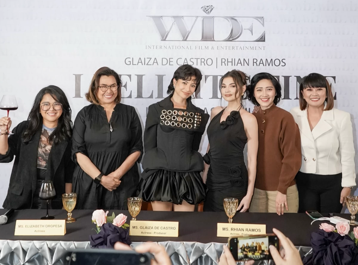 From left: Director Sigfrid Andrea P. Bernardo, Elizabeth Oropesa, Glaiza de Castro, Rhian Ramos, and Executive Producers Pauline Mae Publico and April Martin.