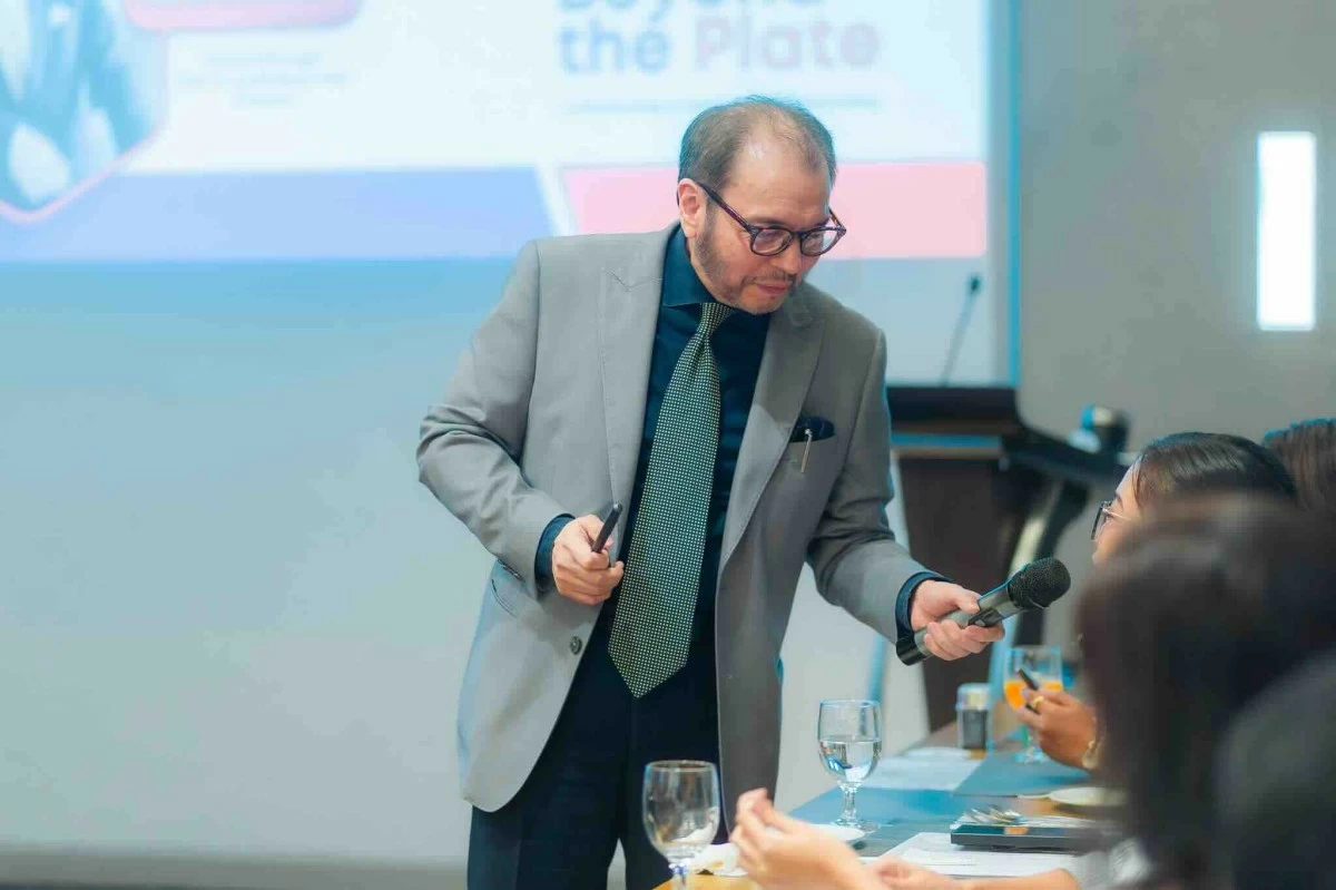 Mr. Rouel P. Guanzon, GM of Park Inn by Radisson Iloilo during his Wine Appreciation session
