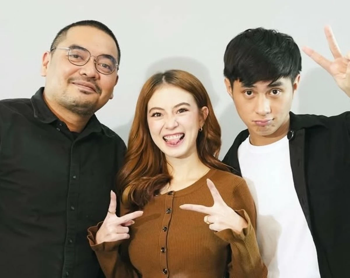 Director Dan Villegas (left) with Fyang Smith and JM Ibarra
