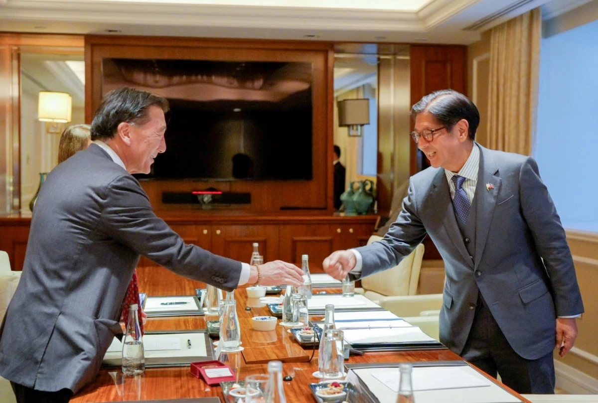 Marcos courts US investors as medical glove firm eyes PH plant, 2,000 jobs - Manila Bulletin by Argyll Cyrus Geducos