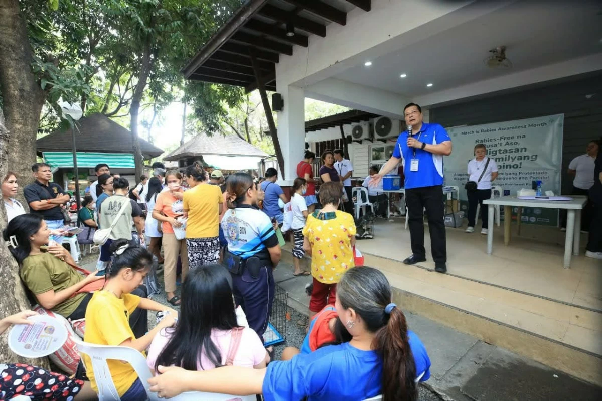 Vice Mayor Dodot Jaworski speaks during the kick-off activity for Rabies Awareness Month. (Photos from Pasig PIO)
