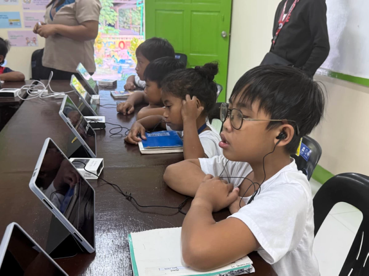 When you donate your Globe Rewards points to Centex, you become part of a community working alongside schools and DepEd to strengthen teaching, support learners, and close learning gaps—one classroom at a time. Photo courtesy of Ayala Foundation, Inc.