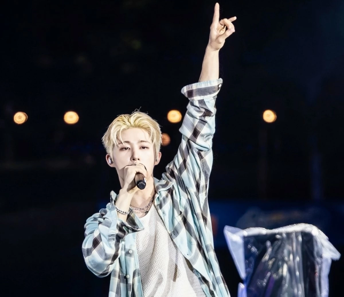 Korean rapper B.I (Instagram)