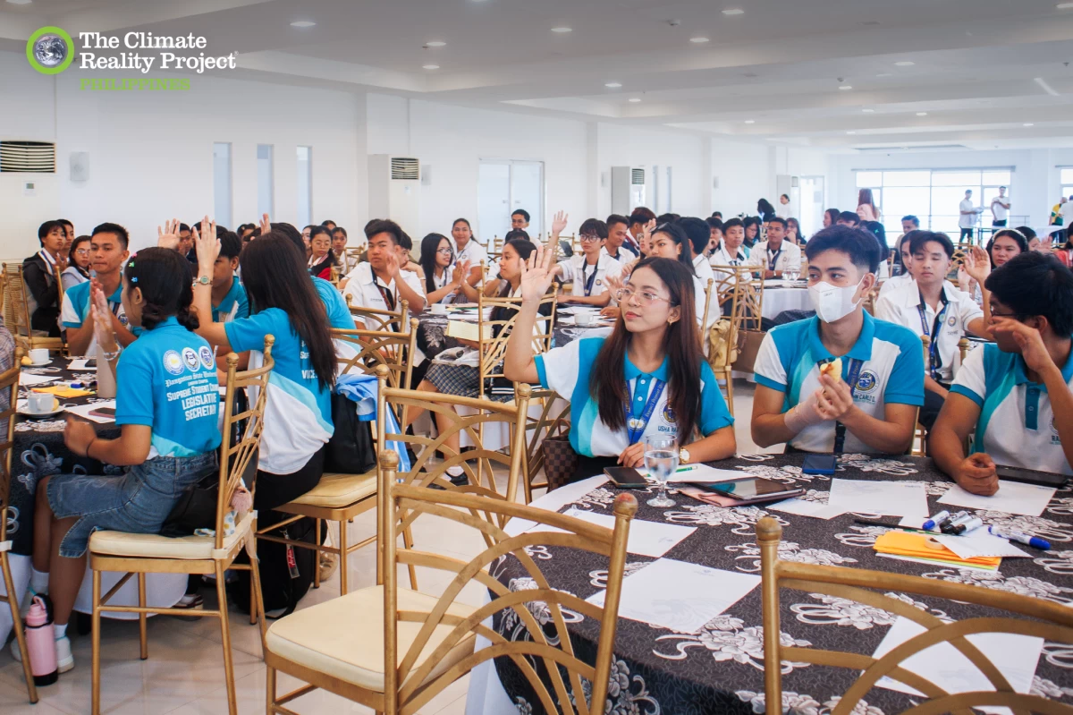 Learners include student leaders and science majors, as well as professors and university administrators.