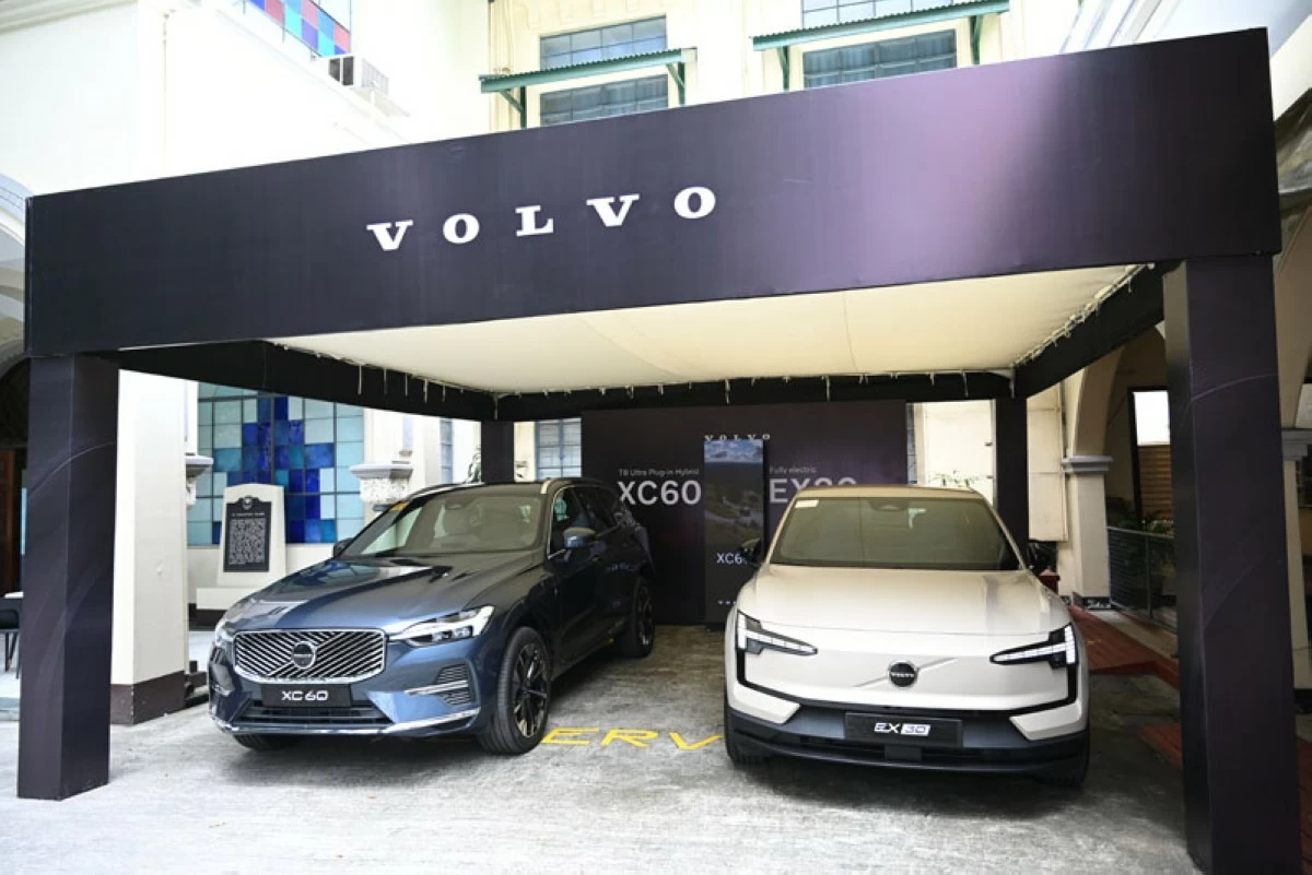 The all-new Volvo XC60 Plug-in Hybrid and EX30 EV.
