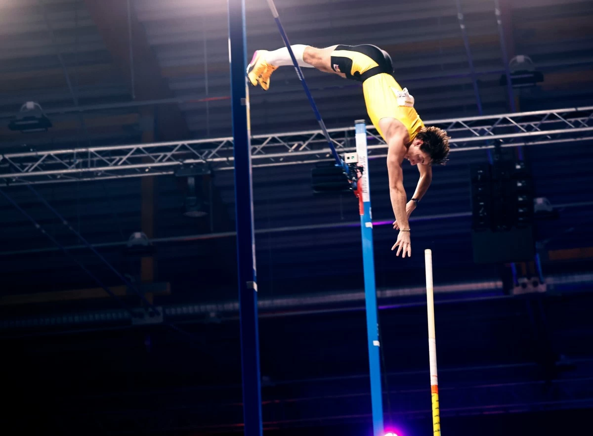 Sweden's Armand Duplantis clears 6.31 meters for a men's indoor pole vault world record at the Mondo Classic pole vault gala, Thursday, March 12, 2026,  in Uppsala, Sweden. (Fredrik Persson/TT News Agency via AP)