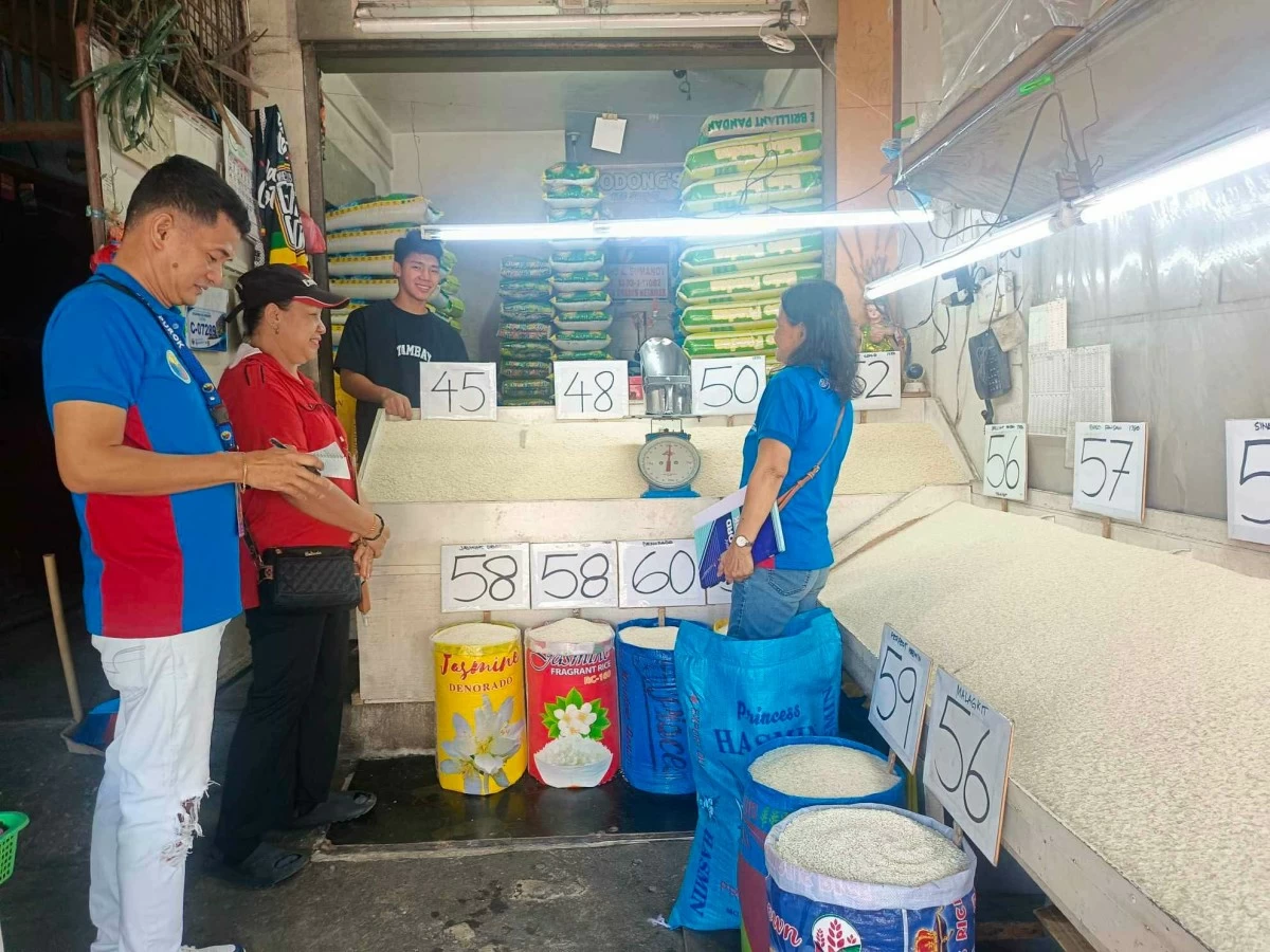 Personnel from the city's Consumer Welfare Unit (CWU) under the Local Economic Development and Investment Promotions Office (LEDIPO) conducts price monitoring in gasoline stations, wet markets, grocery stores and etc., to maintain fair price practices for consumers and amid fuel price hike. (Photo from Valenzuela LGU)