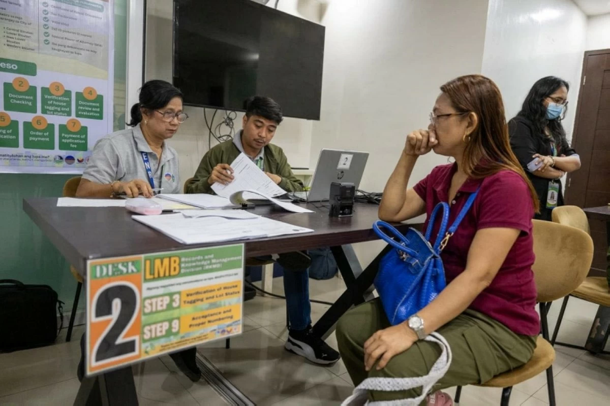 The Land Titling Application One-Stop-Shop in Taguig (Photo from the Taguig City government) 