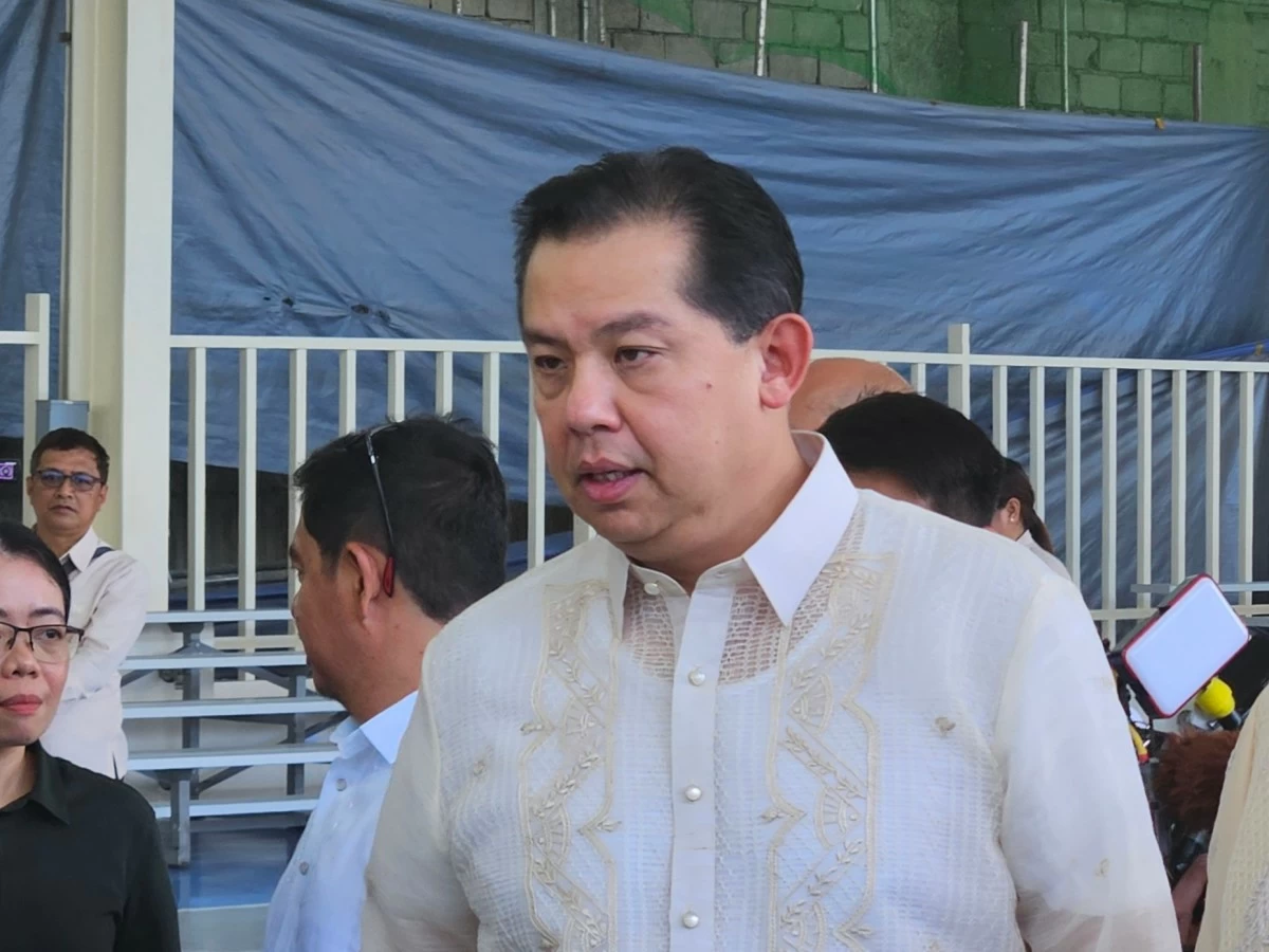 Romualdez justifies probe on slow Internet service: Half of Pinoys not connected