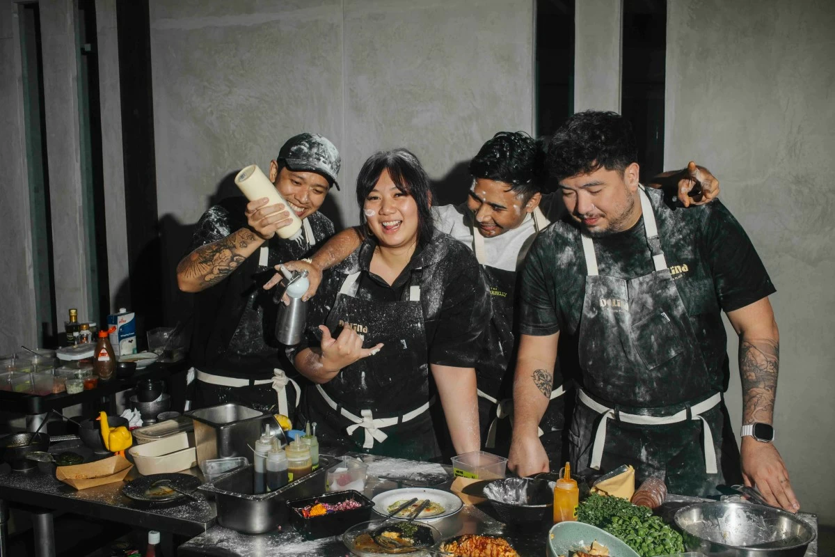 NOODLE NERDS
Chefs Jackson Chua, Ally Gonzales, Noel Mauricio, and Nico Gonzales come together for the playful “Itamessy” collaboration at Karrivin, where the four chefs cooked, plated, and quite literally got messy with their Japanese-Italian noodle creations.