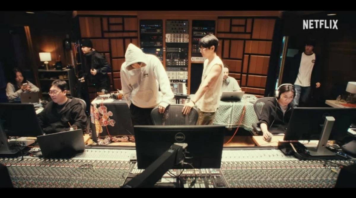 BTS in the official trailer of 