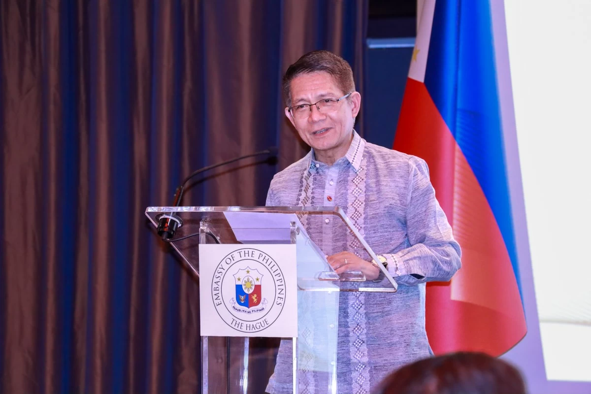 Ambassador J. Eduardo Malaya delivers his opening remarks at a gathering that brought together CEOs, senior corporate executives, government officials, and members of the diplomatic and business communities