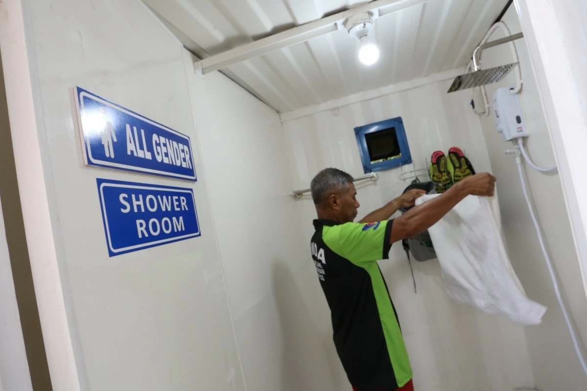 MMDA General Manager Nicolas Torre III inspects a shower room of the agency’s Bike-to-Work End-of-Trip (EoT) facility in Pasig City on March 17., 2026. The launching of the pilot facility is intended to promote active transport and sustainable mobility across the metropolis. The launching was also attended by MMDA Chairman Atty. Don Artes and members of bicycle riding community. (Santi San Juan)