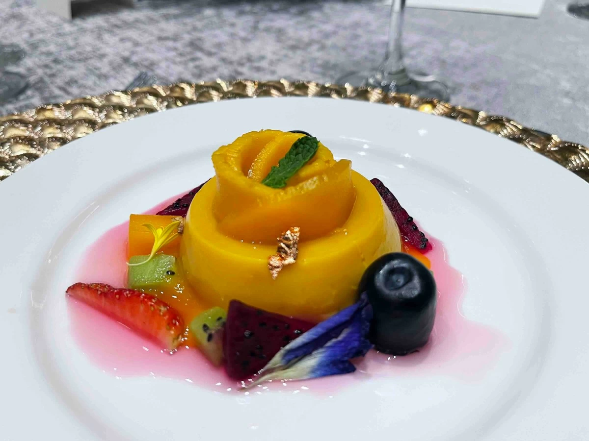 TROPICAL SWEET Mango pudding made with Mindanao mangoes