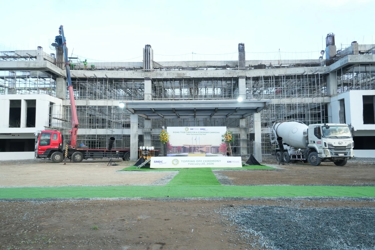 The facade of the New Carmona City Hall