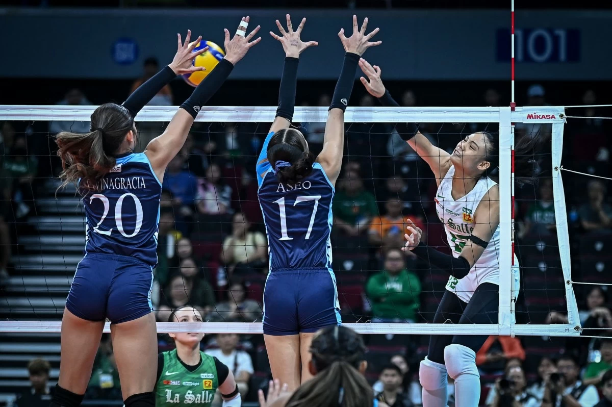 Angel Canino, right, remains a force to be reckoned with for La Salle. (UAAP Images)