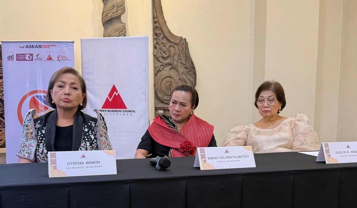 Cynthia Mamon, Sarah Mateo, and Evelyn Singson