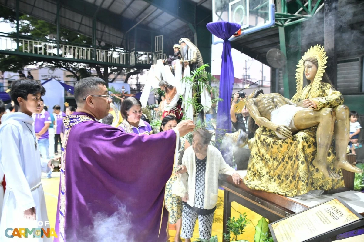 Blessing and inauguration of Cordero: 11th Lenten Exhibit in Carmona City on March 22, led by St. Joseph Parish Priest Rb. Pd. Ariel A. Delos Reyes﻿ (Photo from Mayor Dahlia A. Loyola﻿'s Facebook page/MANILA BULLETIN)