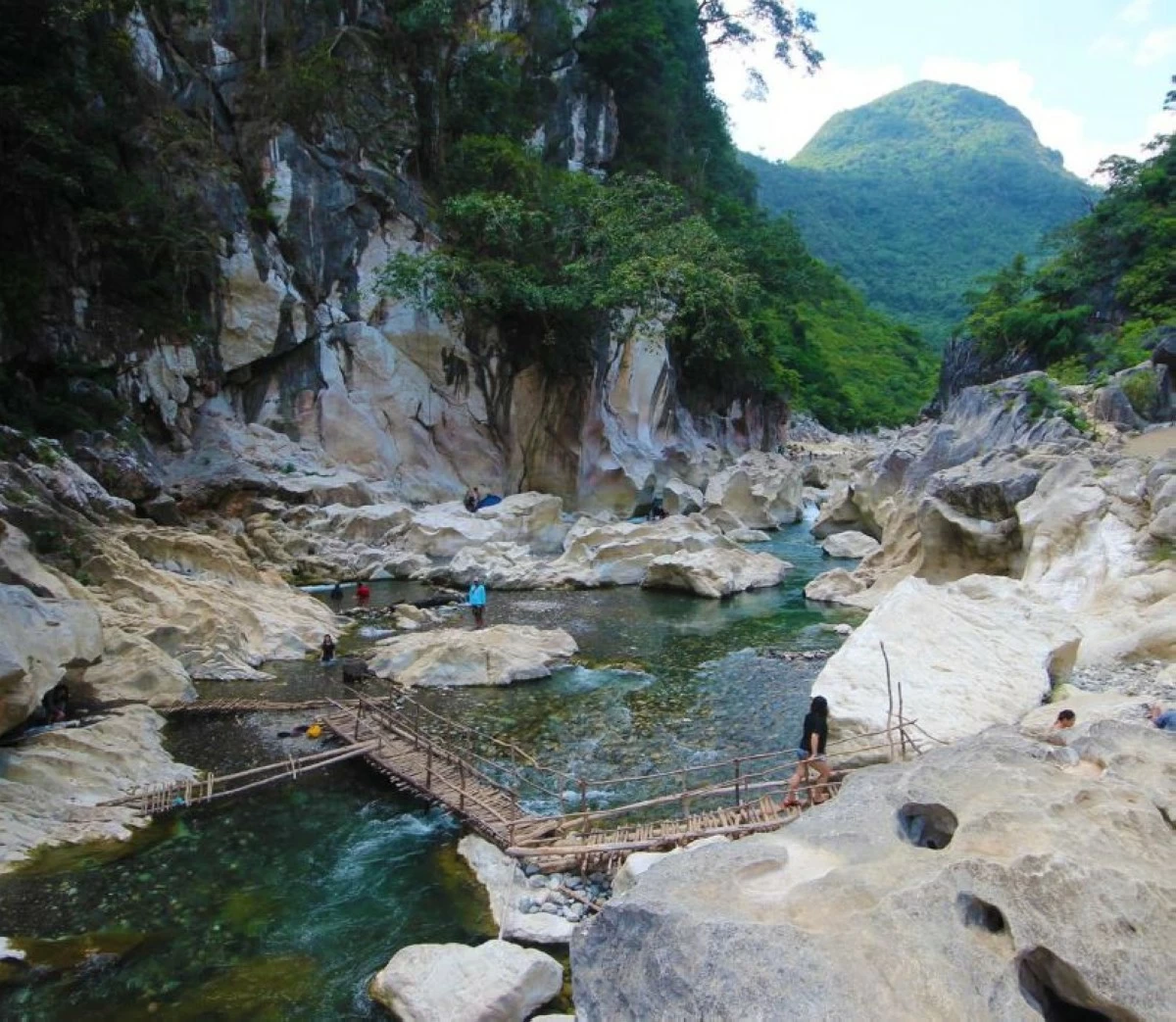 Tinipak River in Barangay Daraitan offers a relaxing view of the mountain and river with crystal clear water (Photo from Tanay Tourism's FB page)