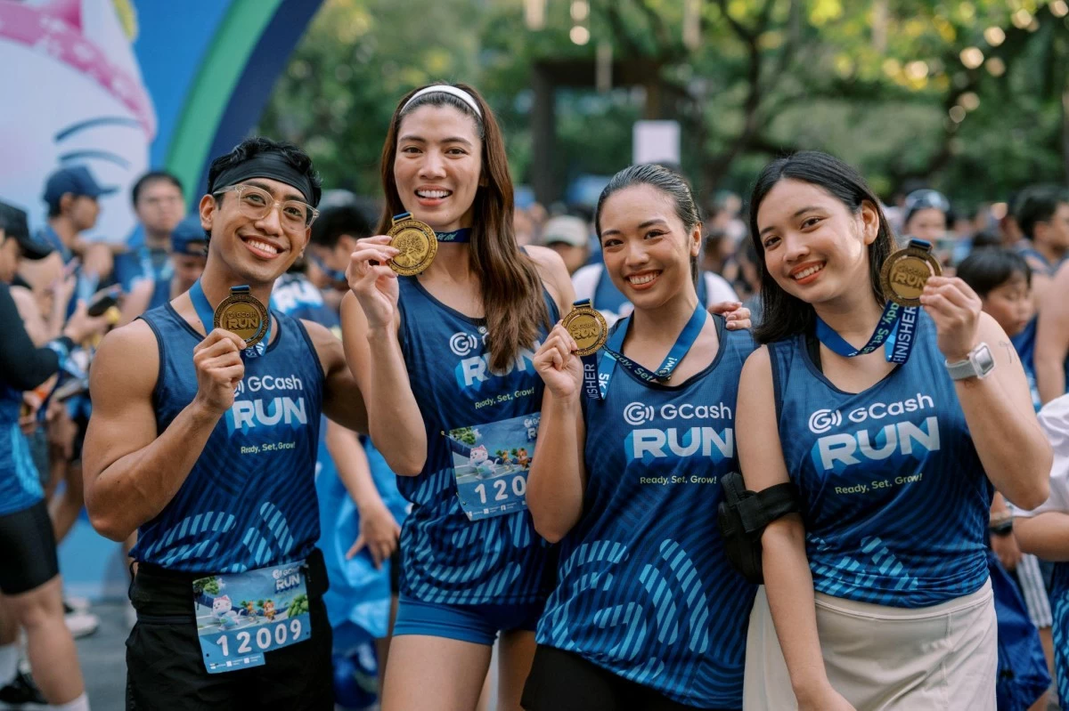 A few stars and notable GForest Heroes explored the Green Hero Village. The crowd comes together not only to run, but to connect, celebrate, and take part in something bigger than the event itself. 
