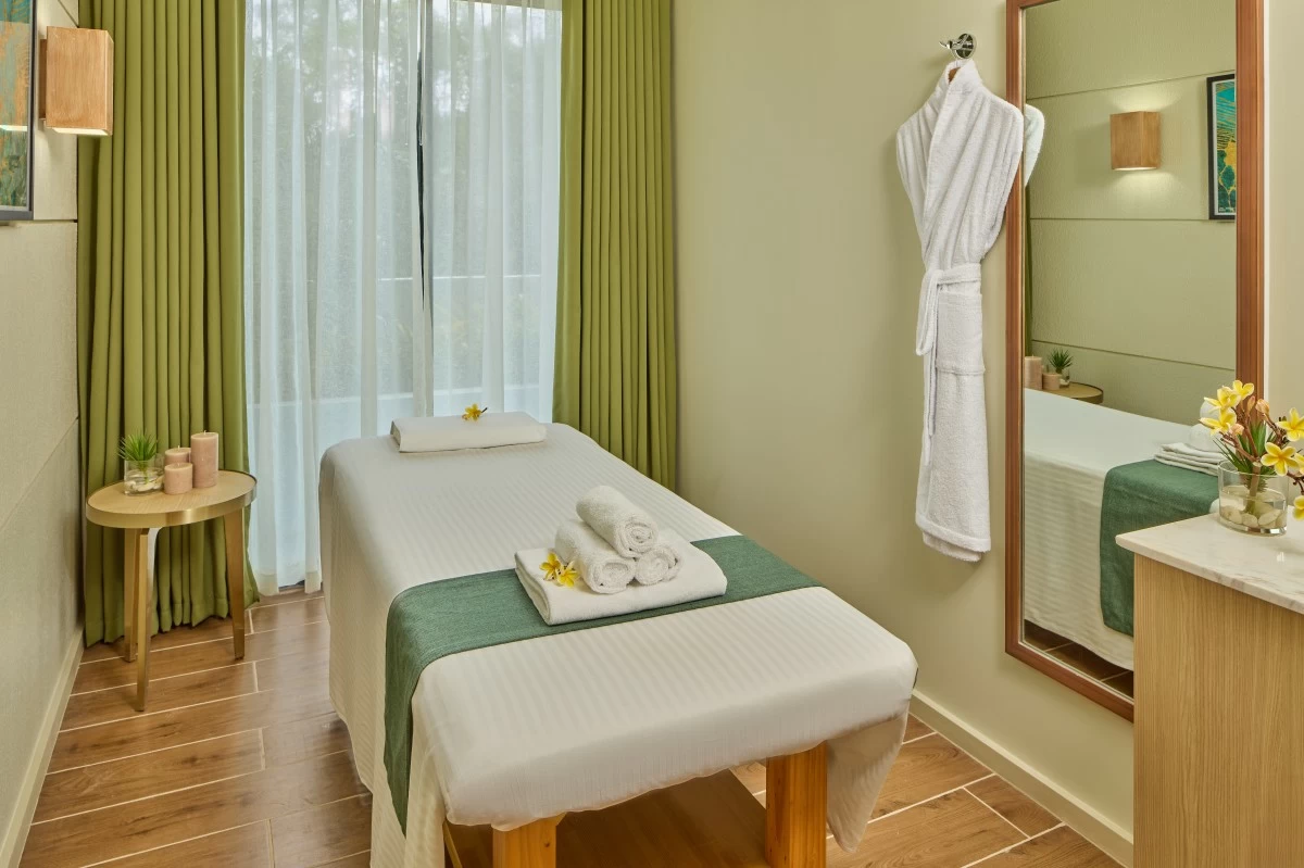 (Photo courtesy of Chancellor Hotel Boracay)
