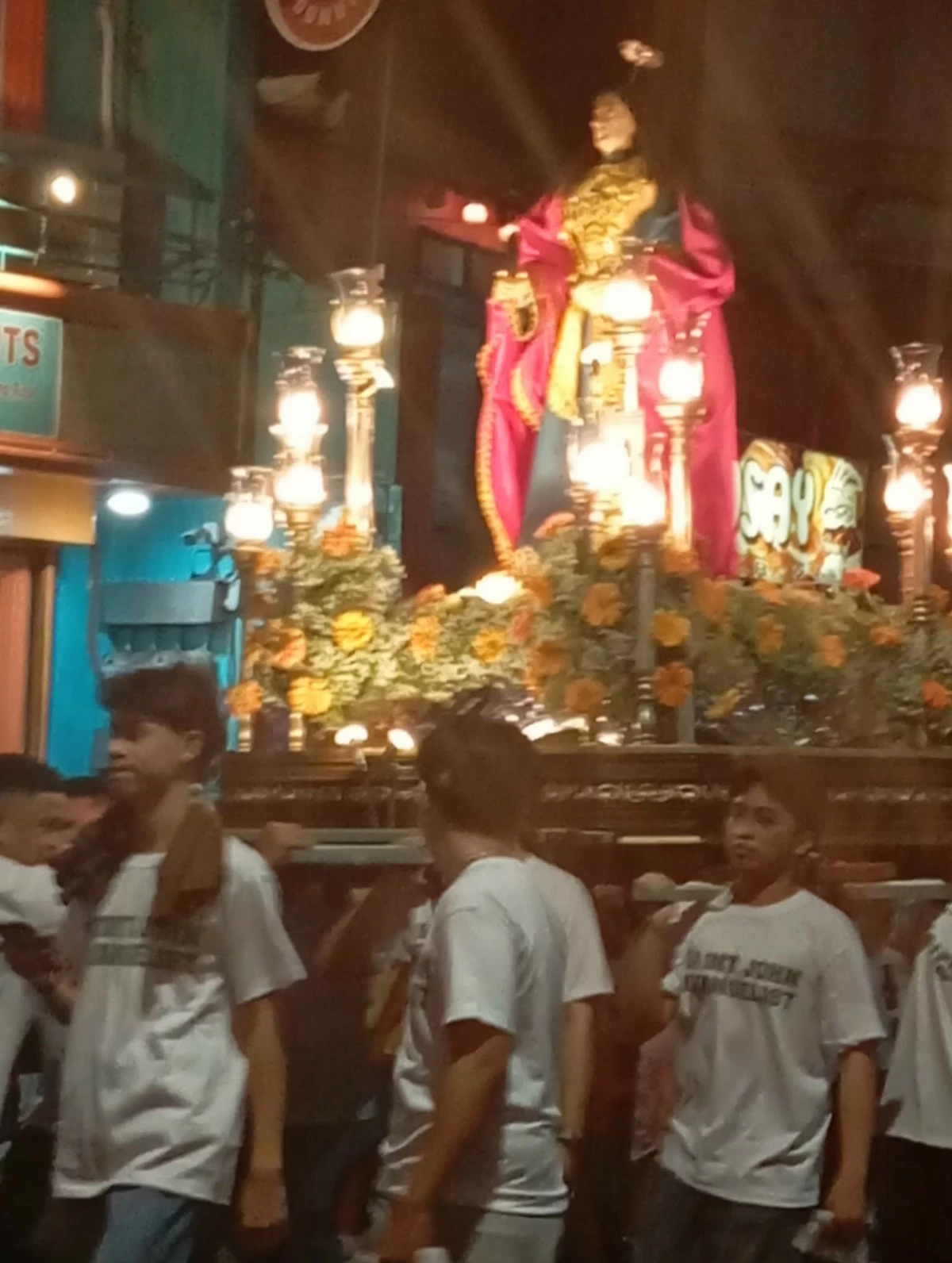 Teenagers join the Holy Wednesday procession in Angono, Rizal (Photos by Nel Andrade)