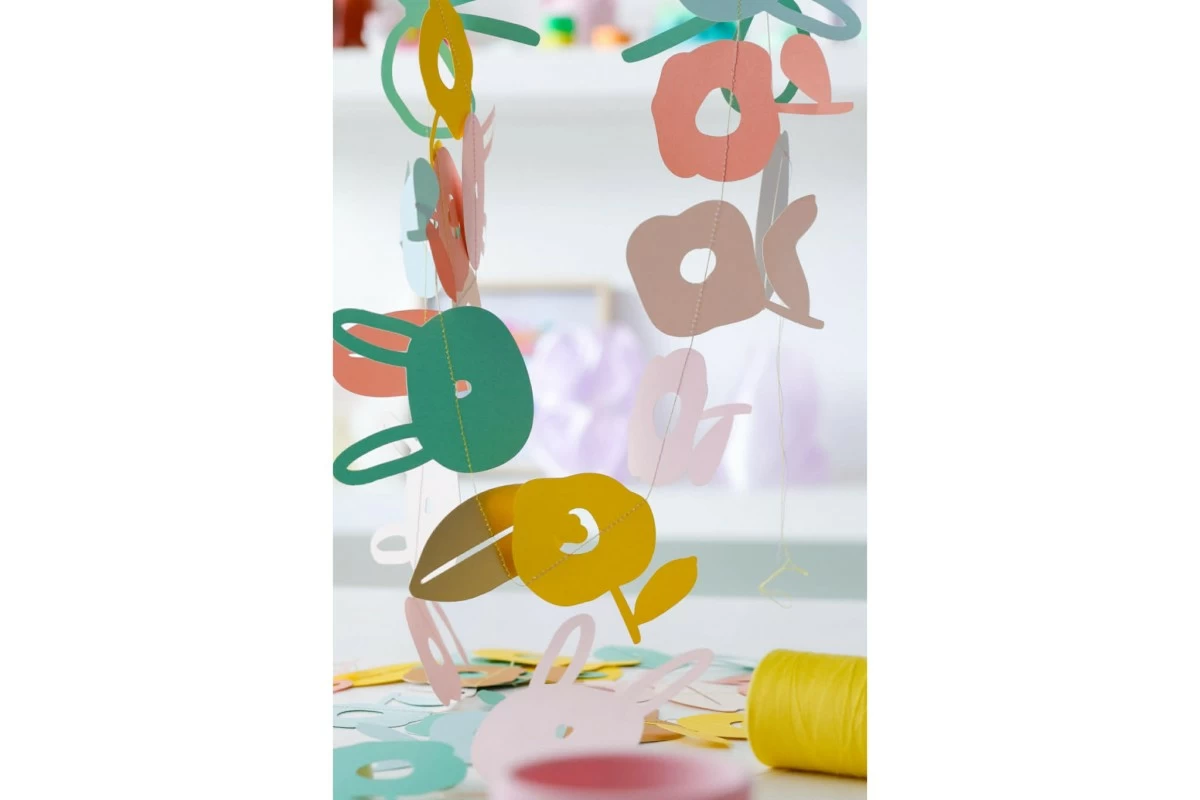 Easter bunting (Photo from Tippy Go)