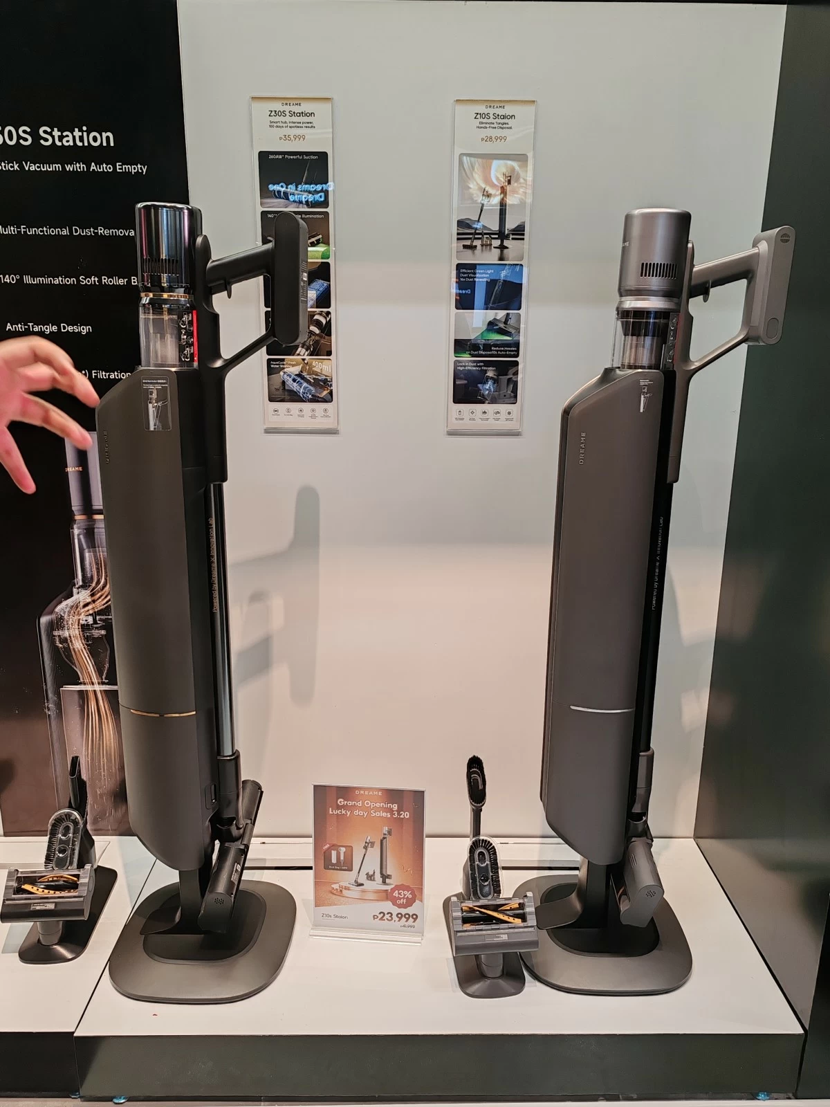 Dreame Z30S Station and Z10S Station. 
