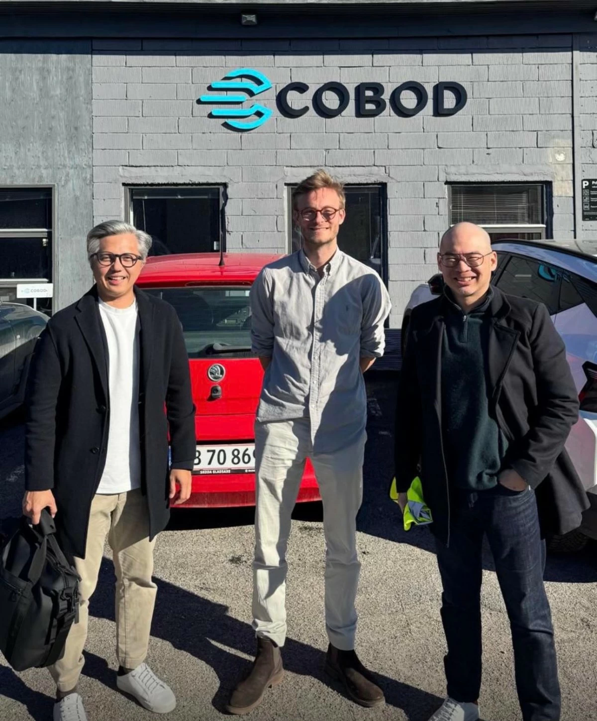 Magis X founders Gino Cariño (left) and Paolo Periquet (right) with Danish firm COBOD co-founder Simon Klint Bergh (center) at their Copenhagen headquarters (Photo courtesy of Buensalido PR)
