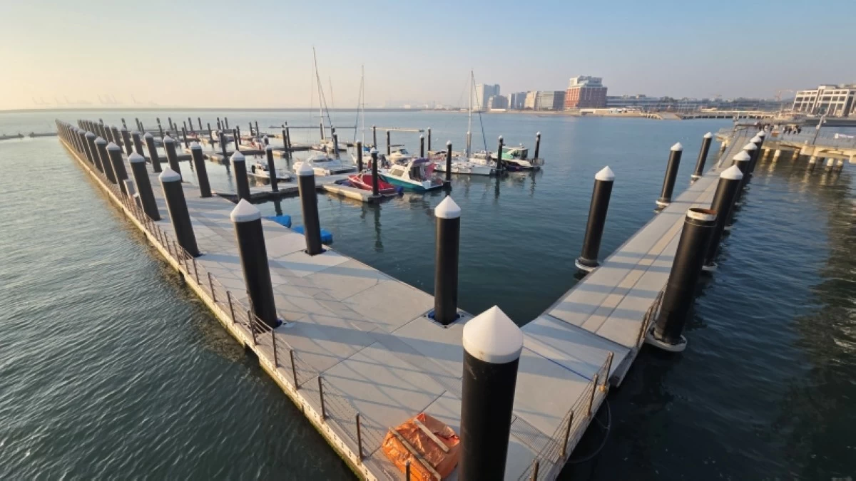 Sihwa Lake in Siheung, South Korea (Jonathan Hicap)