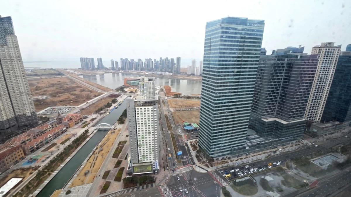 Incheon, South Korea (Jonathan Hicap) 