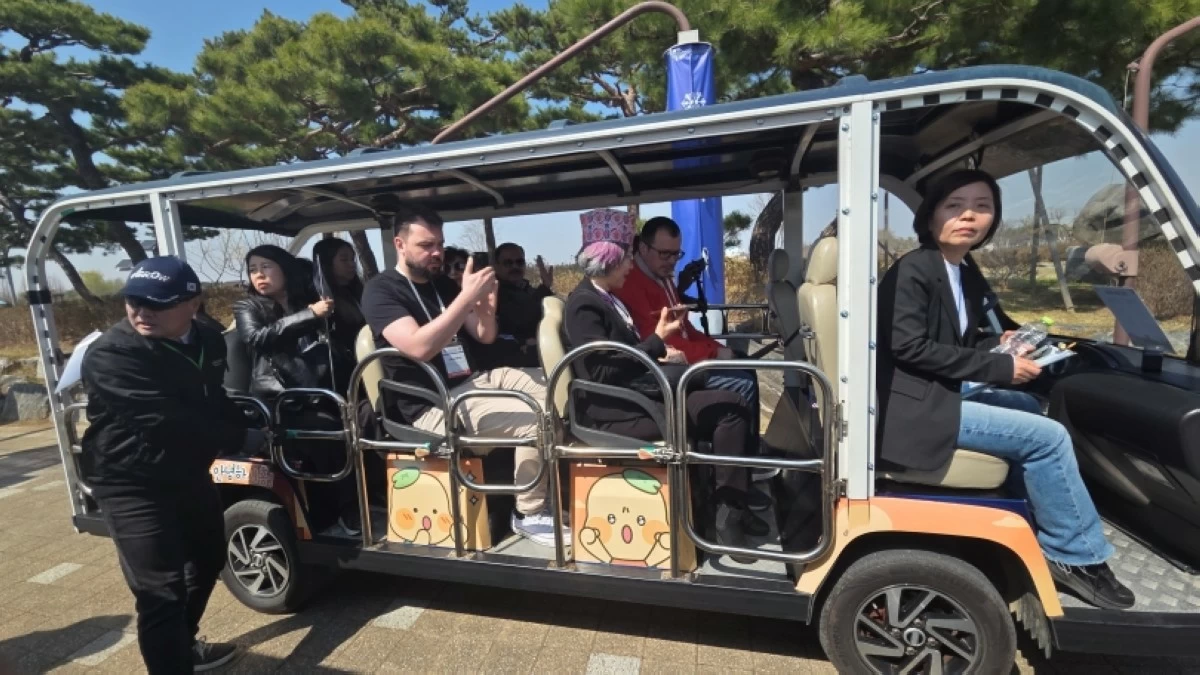 Siheung Gaetgol Ecological Park (Jonathan Hicap) 