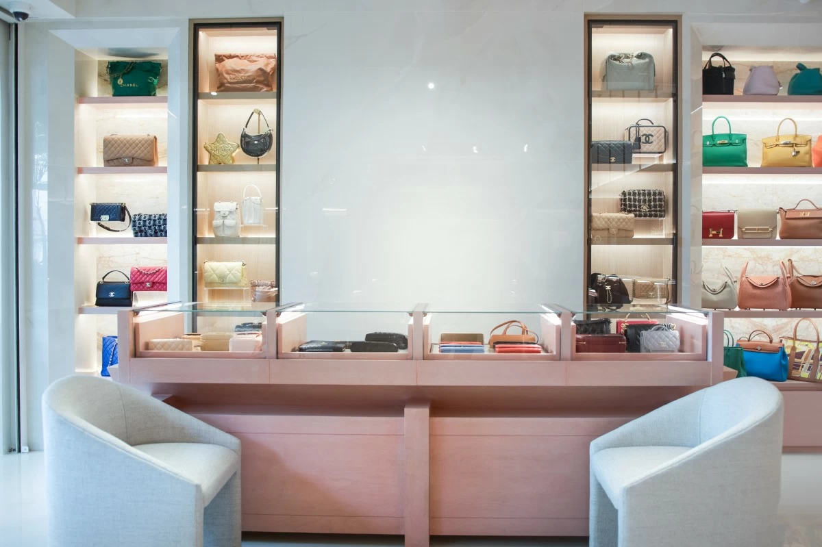 Inside The Bag Hub's new branch in Makati City (Photo from The Bag Hub)