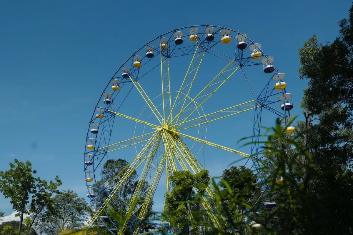 Wheel of Fate (Photo courtesy of Enchanted Kingdom)