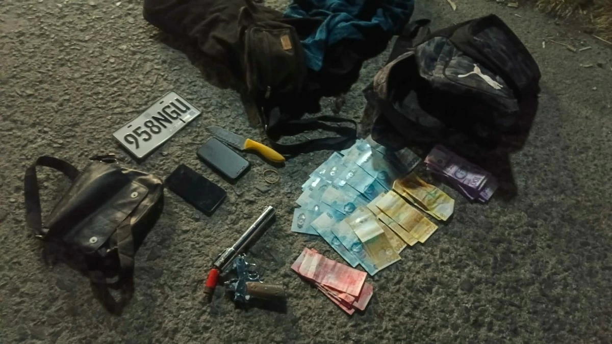 Pieces of evidence recovered from one of the two gas station robbery suspects in General Emilio Aguinaldo on April 6 (Photo from the Cavite PPO/MANILA BULLETIN) 