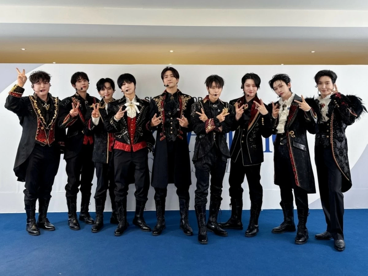 Super Junior (Instagram) 