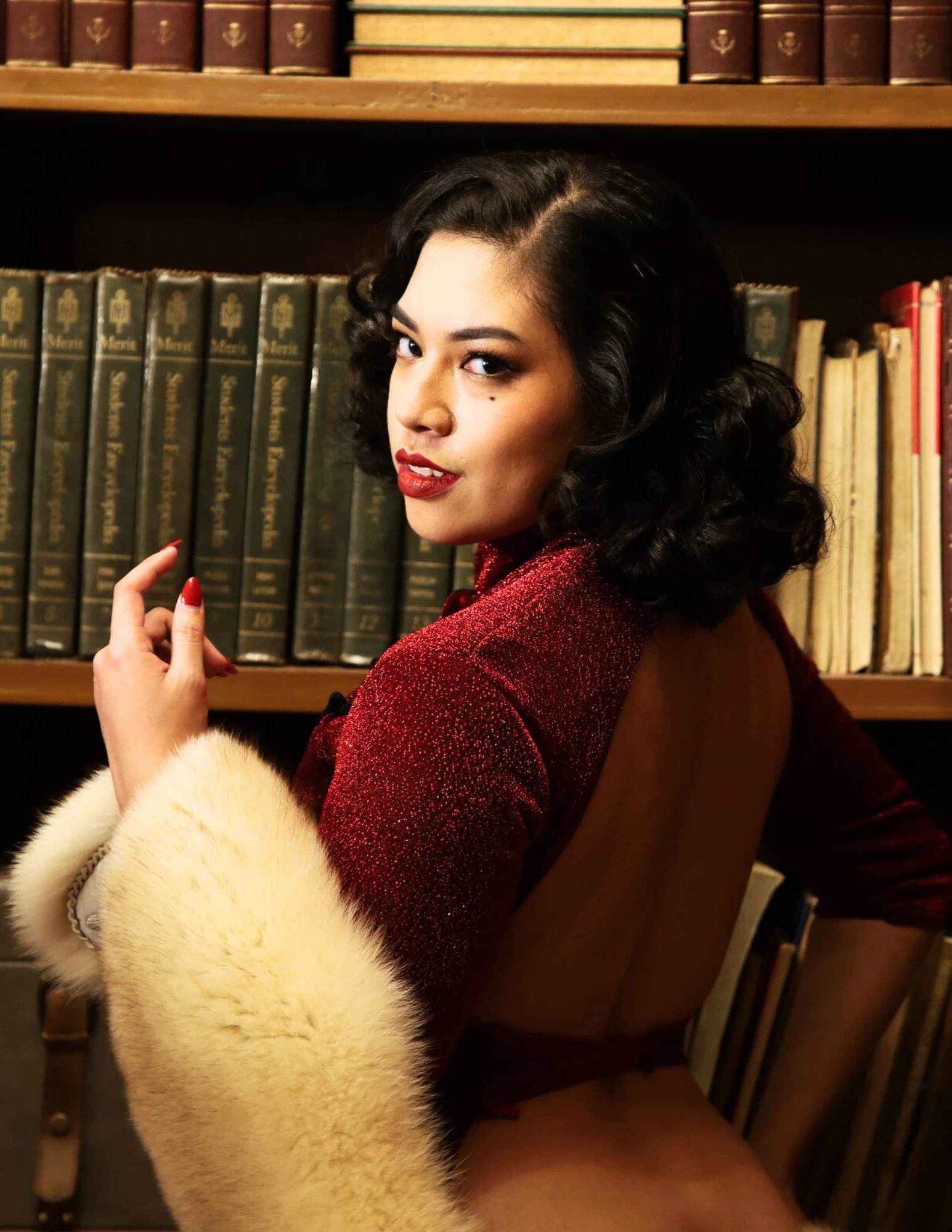 Burlesque Night host Teresa Tang (Photo courtesy of Admiral Hotel)